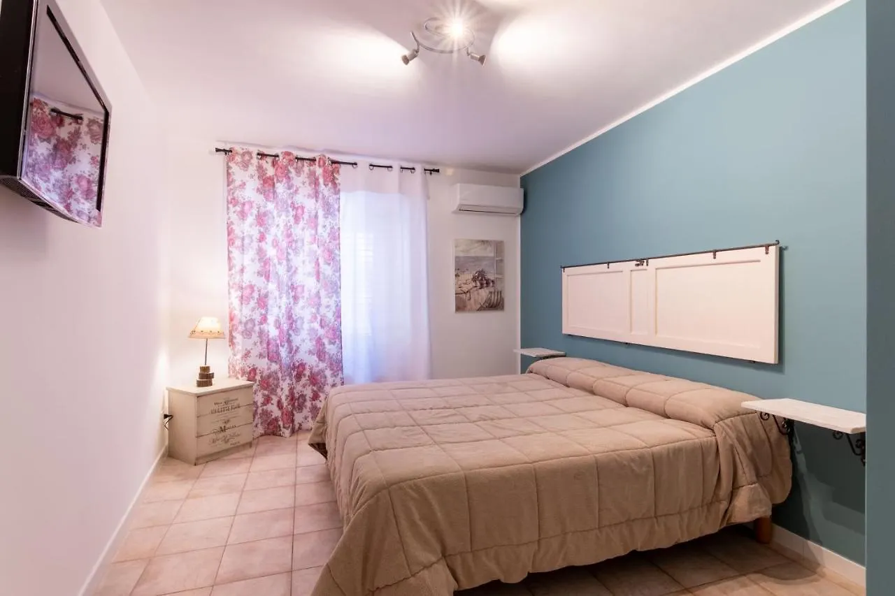 Arianna'S House Historical Market Palermo Italy